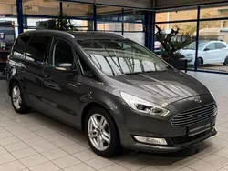 Grau Gebraucht 2019 Ford Galaxy Titanium Van / Kleinbus | 22.890 € (Teuer)