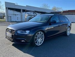 Blau Gebraucht 2014 Audi A4 S-Line Kombi | 14.200 €