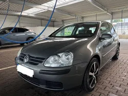 Grau Gebraucht 2004 VW Golf IV Sportline Limousine | 2.450 € (Fairer Preis)