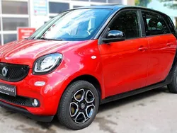 Schwarz Gebraucht 2014 Smart ForFour Basis Limousine | 8.900 € (Etwas zu teuer)