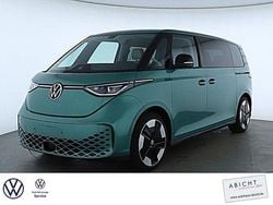Grün (bay leaf green (grün)) Gebraucht 2025 VW ID. Buzz Pro Van / Kleinbus | 63.950 € (Guter Preis)