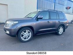 Grau Gebraucht 2007 Toyota Land Cruiser Basis SUV | 20.500 € (Etwas zu teuer)