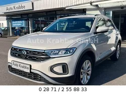 Ascotgrau Gebraucht 2023 VW T-Roc Life SUV | 25.880 € (Guter Preis)