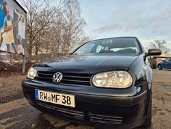 Schwarz Gebraucht 2002 VW Golf IV Limousine | 1.800 € (Fairer Preis)