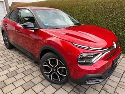 Rot Gebraucht 2023 Citroën e-C4 Feel Limousine | 17.990 € (Guter Preis)