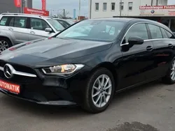 Schwarz Gebraucht 2022 Mercedes CLA180 Limousine | 21.900 € (Superpreis)