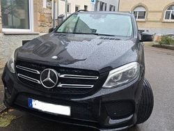 Schwarz Gebraucht 2016 Mercedes GLE350 SUV | 24.900 € (Fairer Preis)