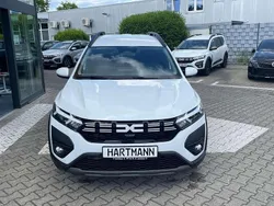 Arktisweiß Neu 2025 Dacia Jogger Expression Kombi | 21.380 € (Guter Preis)