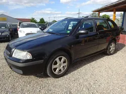 Schwarz Gebraucht 2001 Skoda Octavia Elegance Kombi | 450 € (Superpreis)