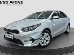 Silber Neu 2025 Kia Ceed Vision Limousine | 22.790 € (Fairer Preis)