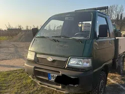 Grün Gebraucht 2004 Daihatsu Hijet Van / Kleinbus | 6.000 €