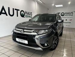 Grau Gebraucht 2017 Mitsubishi Outlander Top SUV | 16.990 € (Fairer Preis)