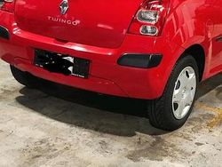 Gebraucht 2008 Renault Twingo Kleinwagen | 750 €