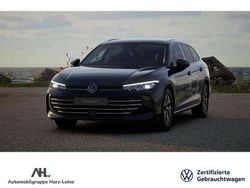 Schwarz Gebraucht 2024 VW Passat Pro Kombi | 35.978 € (Fairer Preis)