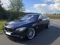 Blau Gebraucht 2010 BMW 740L Performance Limousine | 20.500 €