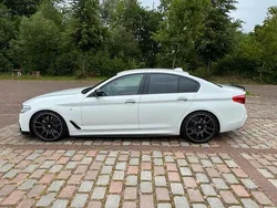 Weiß Gebraucht 2017 BMW 540 Limousine | 36.900 € (Etwas zu teuer)