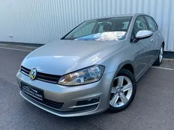 Silber Gebraucht 2015 VW Golf VII Comfortline Limousine | 8.490 € (Fairer Preis)