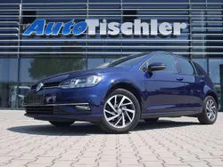 Blau Gebraucht 2018 VW Golf VII Sound Limousine | 13.500 € (Fairer Preis)