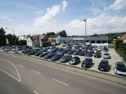 Grau Gebraucht 2021 BMW i3 Comfort Edition Kleinwagen | 20.995 € (Etwas zu teuer)