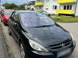Schwarz Gebraucht 2004 Peugeot 307 Sport Coupé | 2.000 € (Etwas zu teuer)