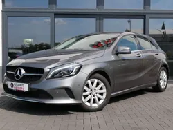 Grau Gebraucht 2017 Mercedes A180 Style Limousine | 12.500 € (Fairer Preis)