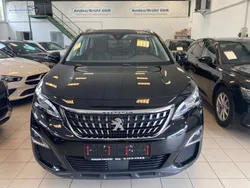 Lackierung schwarz perla nera/ Gebraucht 2020 Peugeot 3008 Business-Line SUV | 17.990 € (Fairer Preis)