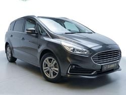 Grau Gebraucht 2020 Ford S-MAX Titanium Van / Kleinbus | 25.990 € (Guter Preis)