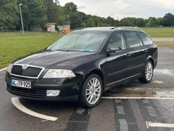 Schwarz Gebraucht 2007 Skoda Octavia Kombi | 2.999 € (Fairer Preis)