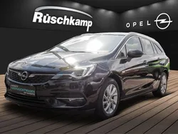 Schwarz Gebraucht 2021 Opel Astra Elegance Kombi | 14.880 € (Teuer)