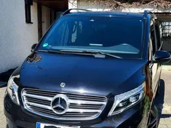Schwarz Gebraucht 2019 Mercedes V250 Avantgarde Van / Kleinbus | 39.000 € (Superpreis)