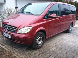 Rot Gebraucht 2006 Mercedes Viano Van / Kleinbus | 7.600 € (Fairer Preis)