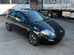 Schwarz Gebraucht 2018 Fiat Punto Easy Kleinwagen | 6.690 € (Fairer Preis)