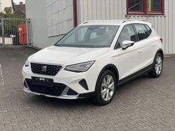 White candy Gebraucht 2023 Seat Arona Xperience SUV | 16.995 € (Fairer Preis)