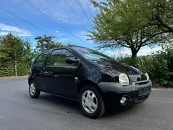 Schwarz Gebraucht 2000 Renault Twingo Initiale Kleinwagen | 2.250 € (Fairer Preis)
