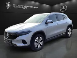 Metalliclack hightechsilber Gebraucht 2025 Mercedes EQA300 SUV | 47.490 €
