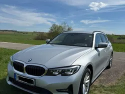 Silber Gebraucht 2021 BMW 320 Performance Kombi | 21.000 € (Guter Preis)