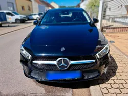 Schwarz Gebraucht 2019 Mercedes A180 Kleinwagen | 22.999 € (Fairer Preis)