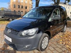 Schwarz Gebraucht 2012 VW Caddy Van / Kleinbus | 5.999 € (Guter Preis)