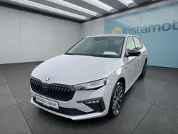Grau Gebraucht 2025 Skoda Scala Kleinwagen | 25.699 € (Fairer Preis)