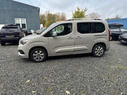 Grau Gebraucht 2020 Opel Combo Life Van / Kleinbus | 9.900 € (Superpreis)