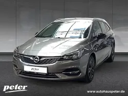 Quarz grau Gebraucht 2021 Opel Astra Design & Tech Kombi | 17.440 € (Fairer Preis)