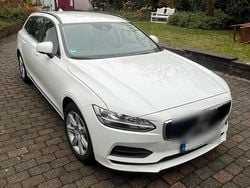 Weiß Gebraucht 2017 Volvo V90 Kombi | 11.200 € (Fairer Preis)