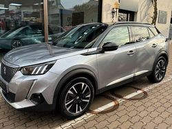 Silber Gebraucht 2021 Peugeot e-2008 GT SUV | 22.475 € (Teuer)