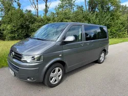 Grau Gebraucht 2013 VW T5 Comfortline Van | 15.900 €