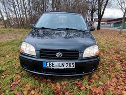 Schwarz Gebraucht 2002 Suzuki Ignis SUV | 3.700 €