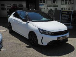 Jade weiß Gebraucht 2024 Opel Corsa Limousine | 18.890 € (Etwas zu teuer)