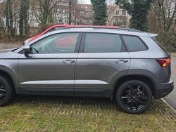 Grau Gebraucht 2021 Skoda Karoq Style SUV | 32.500 € (Teuer)