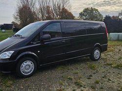 Schwarz Gebraucht 2012 Mercedes Vito Van / Kleinbus | 10.499 € (Fairer Preis)