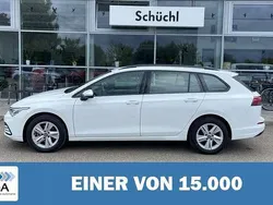 Weiß Gebraucht 2022 VW Golf VIII Life Kombi | 25.300 € (Etwas zu teuer)