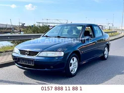 Blau Gebraucht 2000 Opel Vectra Edition Limousine | 2.999 € (Teuer)